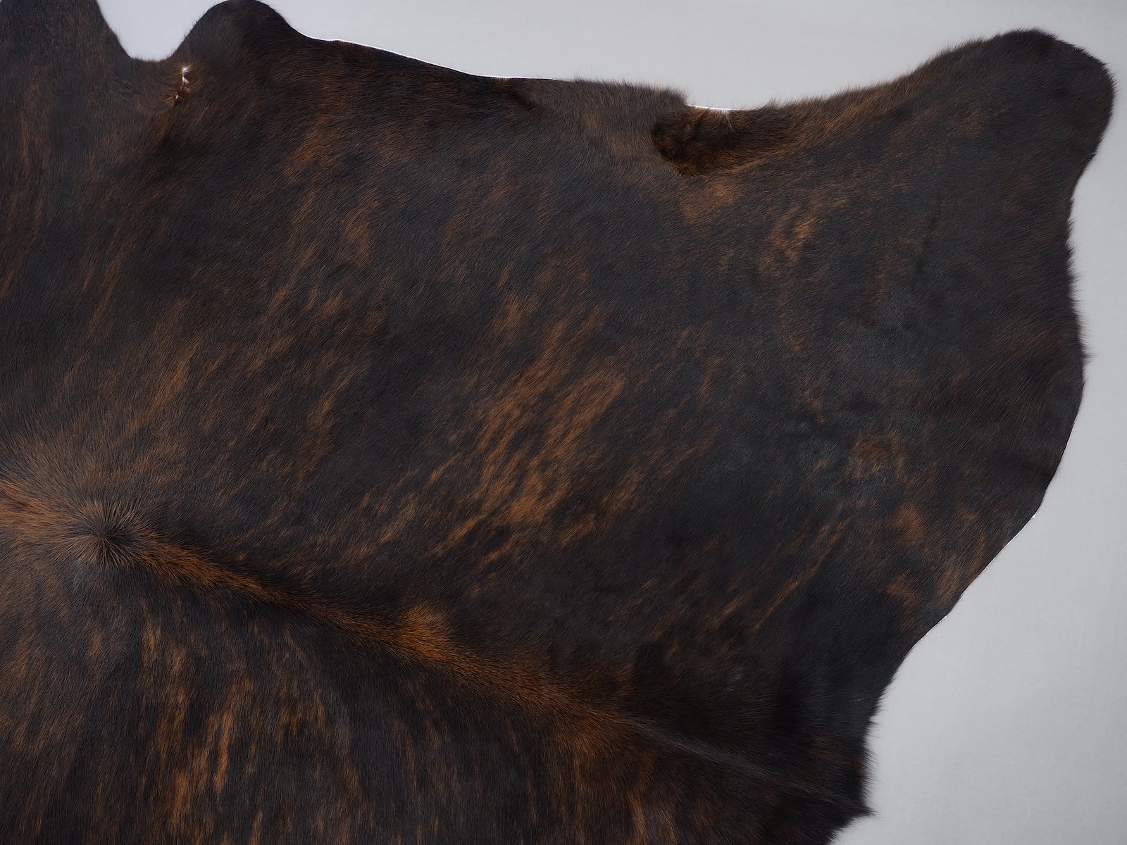 Шкура коровы натуральная темный экзотик арт.: 24642