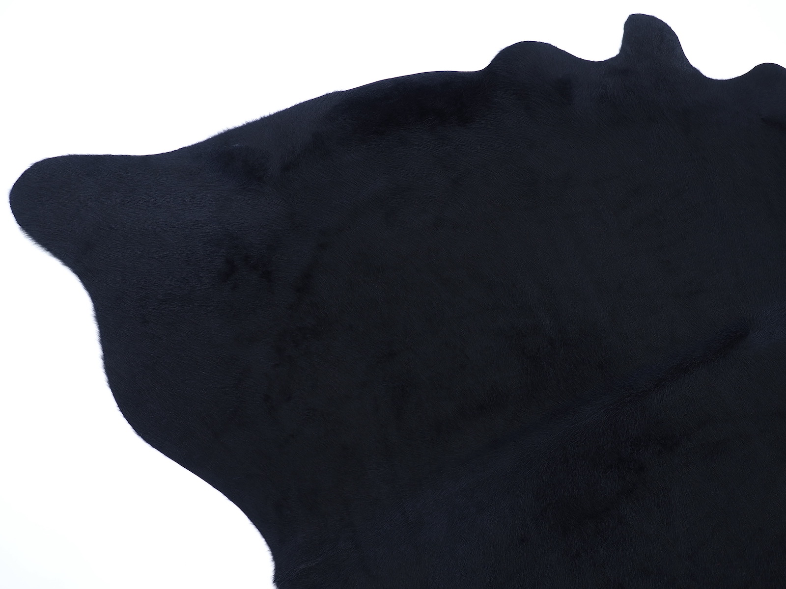 Шкура коровы натуральная окрашена в насыщенно черный арт.: 29041