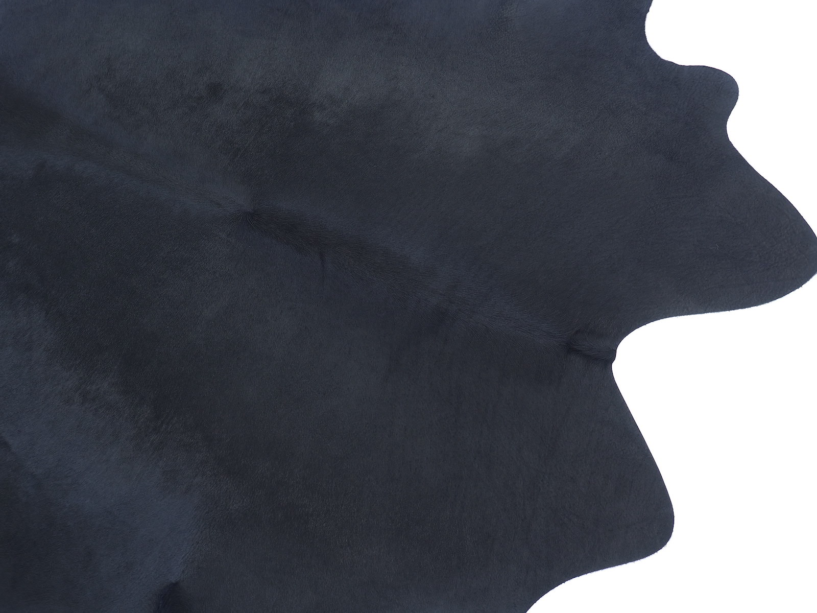 Коровья шкура ковер натуральная окрашена в насыщенно черный арт.: 29059