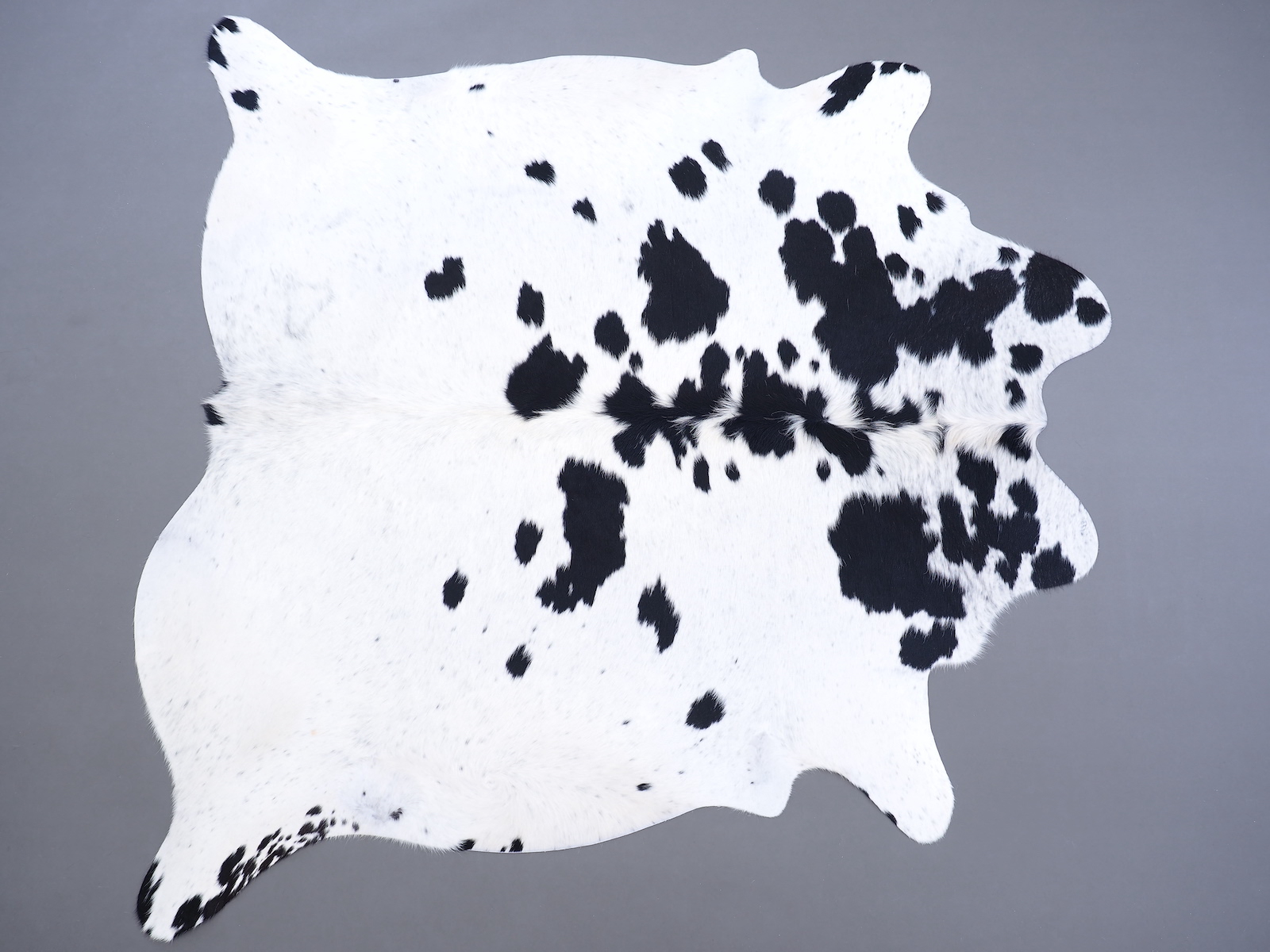 Ковер шкура коровы на пол черно-белая арт.: 30201 - p30201_0
