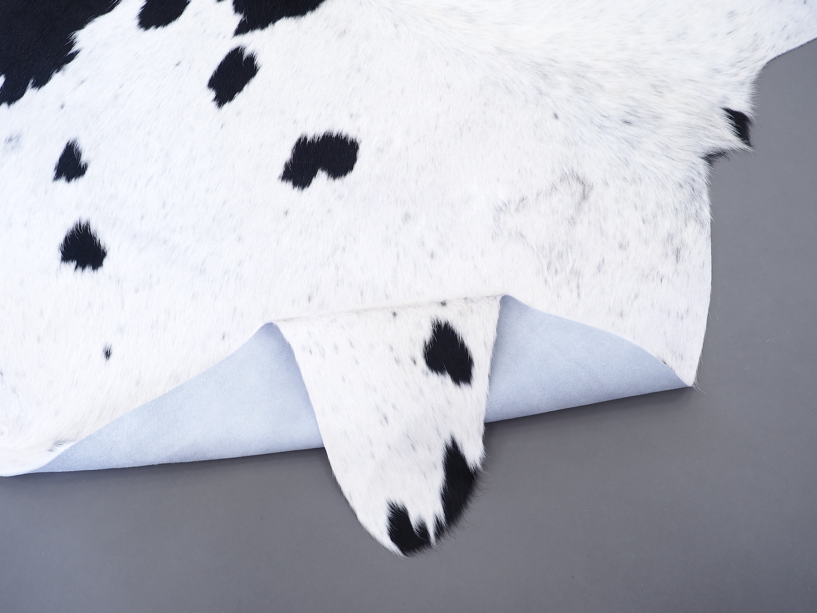 Ковер шкура коровы на пол черно-белая арт.: 30201 - p30201_7