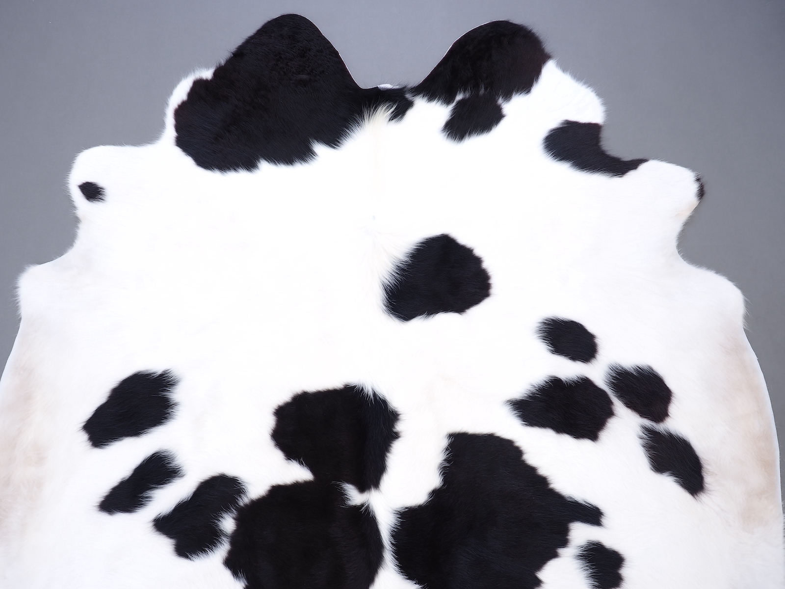 Ковер шкура коровы на пол черно-белая арт.: 30308 - p30308_1