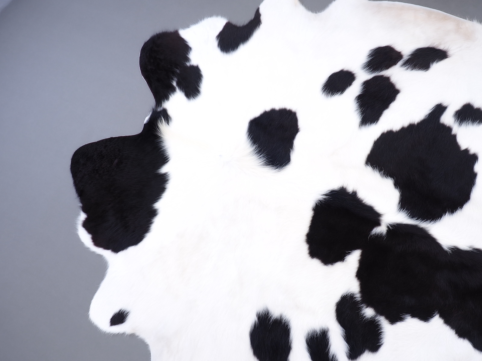 Ковер шкура коровы на пол черно-белая арт.: 30308 - t30308_2