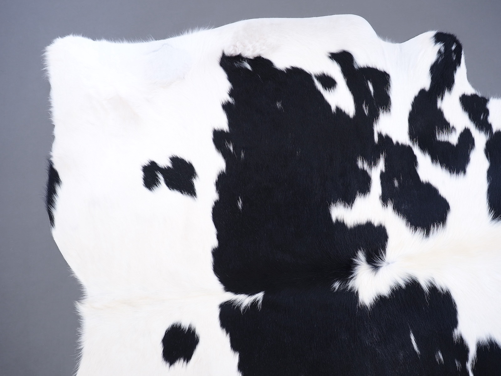 Ковер шкура коровы на пол черно-белая арт.: 30309 - t30309_8